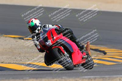 media/Oct-03-2022-Moto Forza (Mon) [[5f077a3730]]/Intermediate Group/Session 2 (Turn 10)/